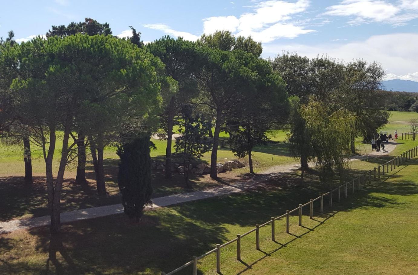 Vert Paradis - Vue Apaisante Sur Golf, Pins Parasols, 2E Etage - 80 M2 Dont Terrasse Avec Pergola, 2 Chambres, 3Et Iles, 3 Clim, Wifi - Piscine, Parking Et Park A Velos, Ascenseur - En Option Linge, Menage - Pistes Cyclables, Mer A Proximite Saint-Cyprien  Eksteriør billede